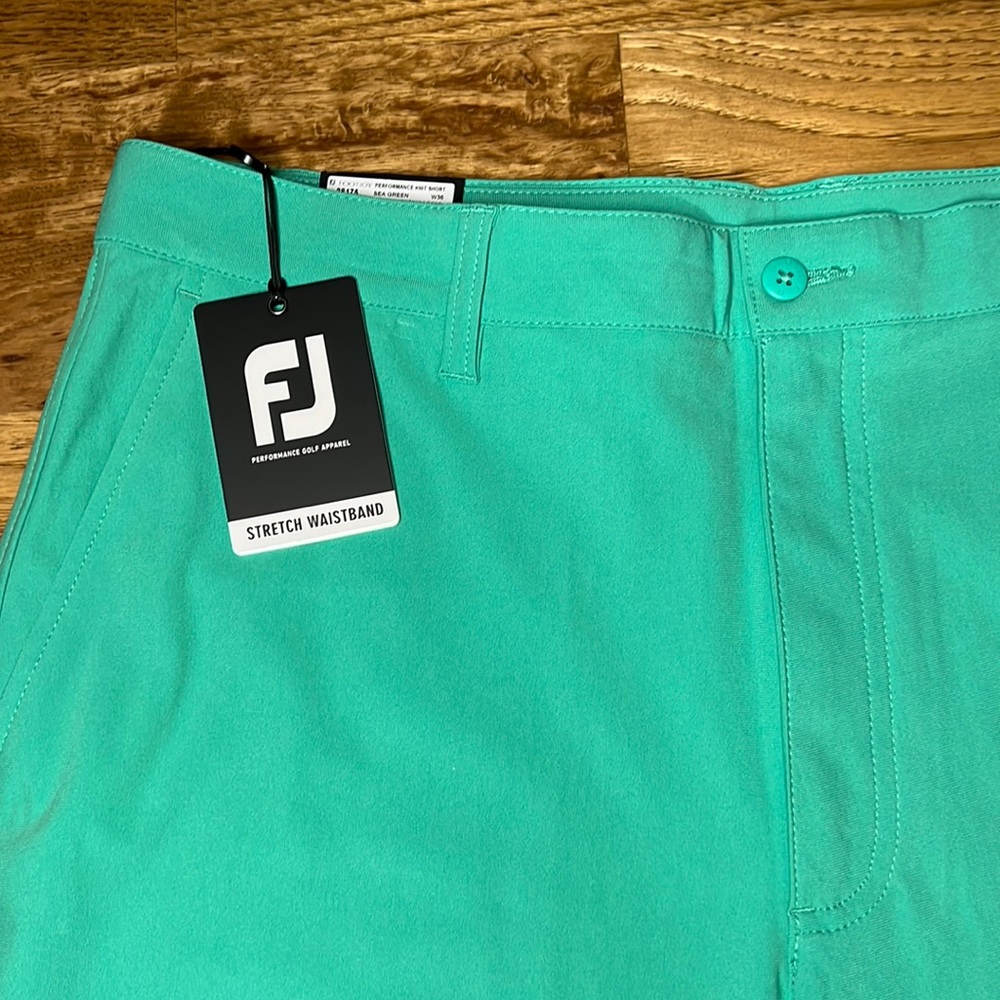 FootJoy Performance 9” Shorts NWT W36